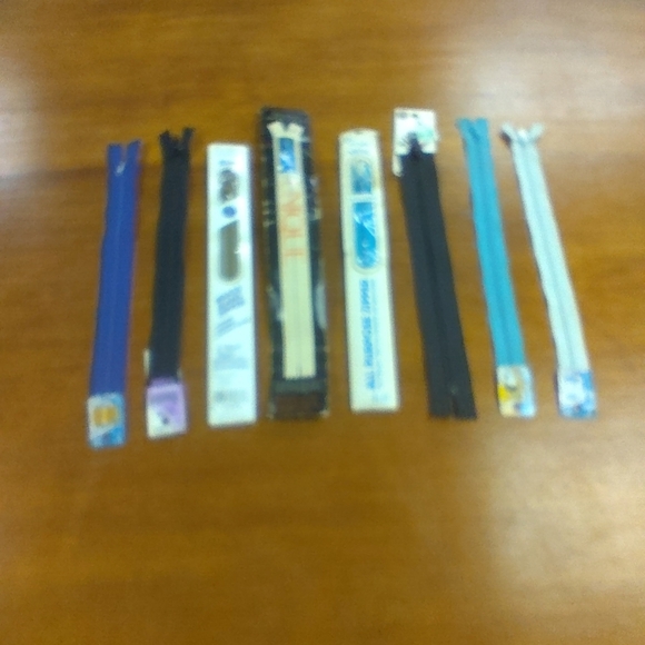 Lot of 20 Zippers Some Vintage Some New Old Stock Sewing Sew - Picture 5 of 6